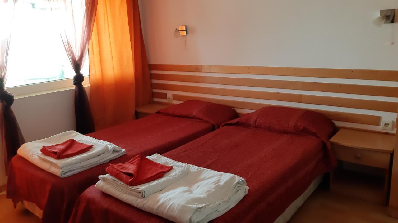 Hotel Lozite Sosopol Exterior foto