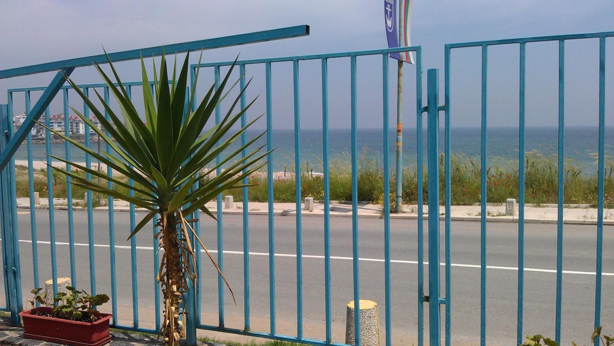 Hotel Lozite Sosopol Exterior foto
